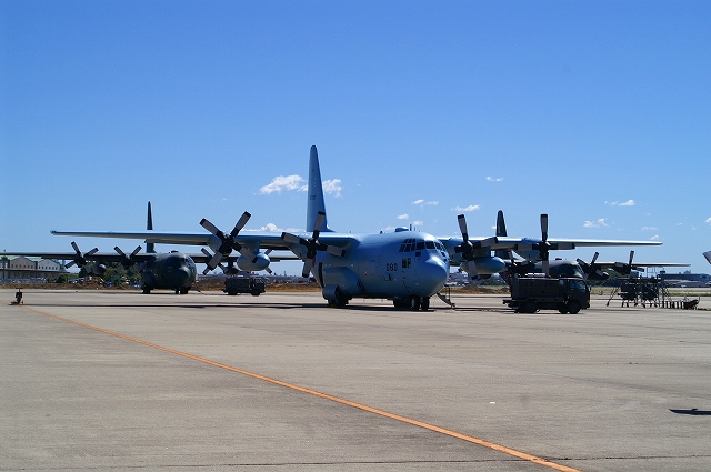 �Ǥ���C-130H